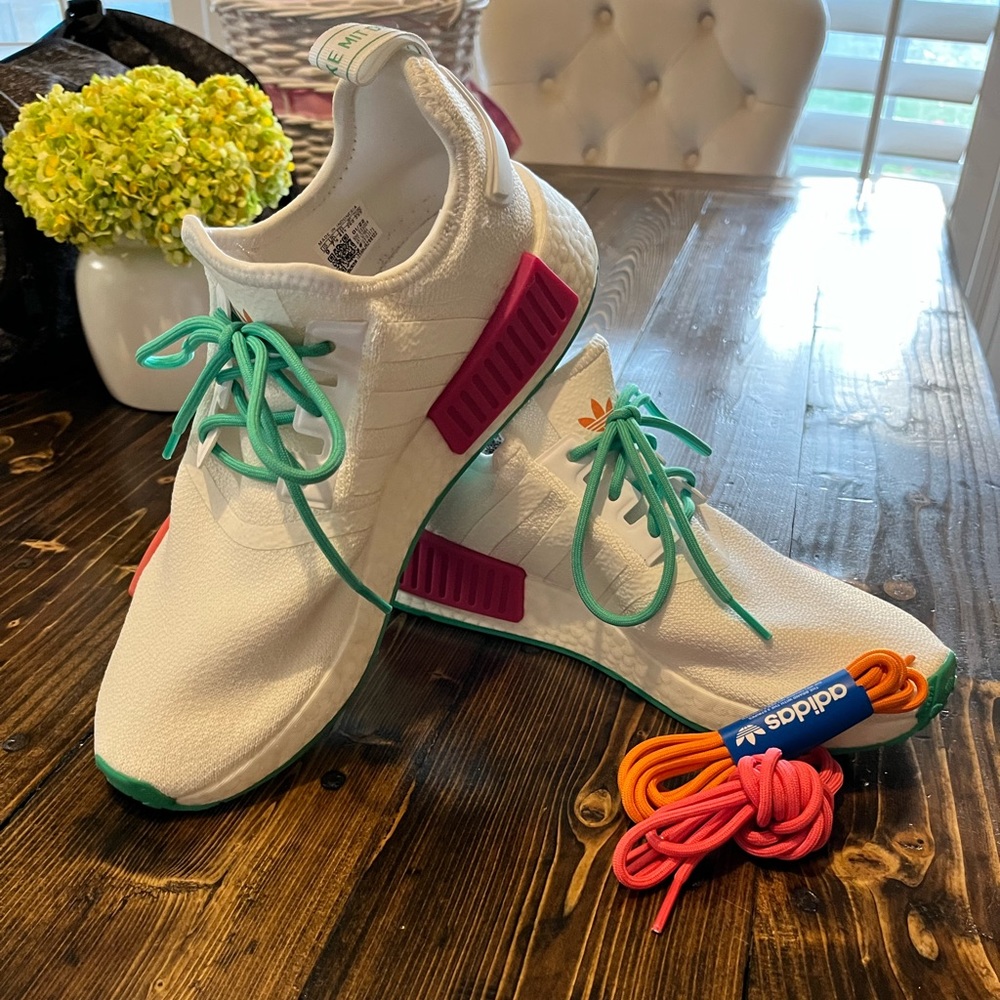 Womens adidas nmd shoes